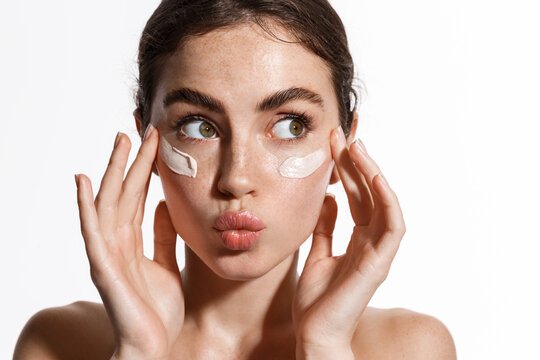 Cloud Whip is your essential step to achieving irresistibly soft, dewy skin.